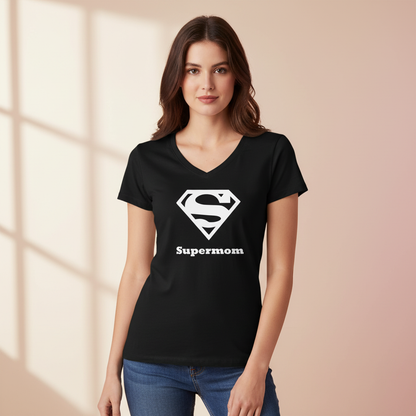Supermom – modell svart/vit t-shirt