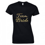 "Team Bride" T-Shirt, Möhippa Kläder för Damer, Stilren Bomulls T-Shirt, Bröllopsförberedelsekläder